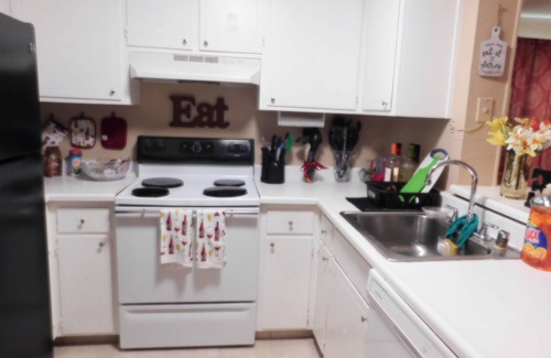 Fairfield House | Cozy & Centrally located Fairfield Modern Townhome