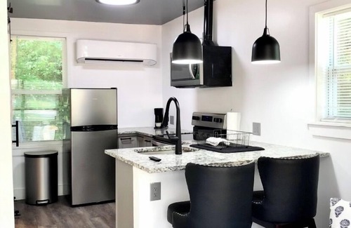 Chapel Hill Apartment | Cozy Chapel Hill Studio Retreat; near downtown & UNC!