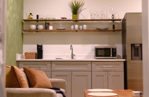 Cherry Creek House | Cozy Cherry Creek Basement Suite with Private Entrance