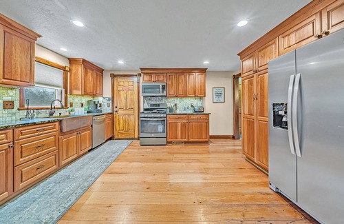 Coulters House | Cozy, Clean, Convenient Escape!