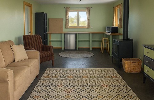 Rimrock House | Cozy Coach House near Sedona with mountain views!