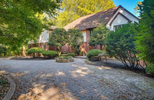 Long Green Apartment | Cozy Cockeysville Retreat with Furnished Deck