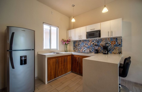 Santa Maria Huatulco Condo | Cozy condo with pool walking distance to amenities