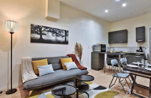 Grand Clement Apartment | Cozy Confort