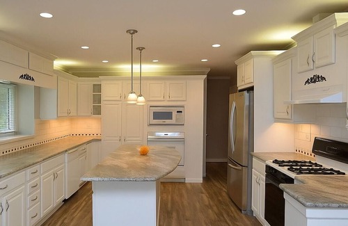 South Bend House | Cozy & Convenient Stay in South Bend