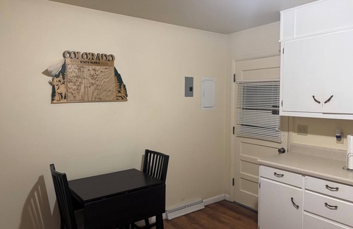 La Junta Apartment | Cozy Corner 1401- West -Unit 2-bedroom apt in adorable La Junta with WiFi, AC