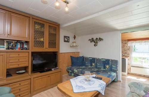 Guentersberge House | Cozy Cottage in Guntersberge with Private Garden