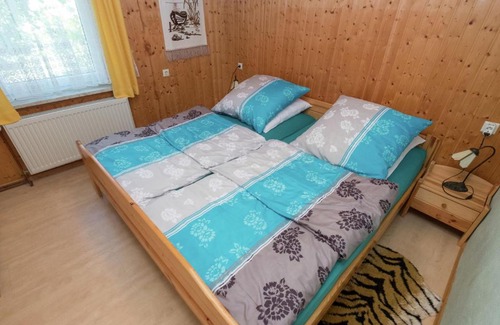 Guentersberge House | Cozy Cottage in Guntersberge with Private Garden