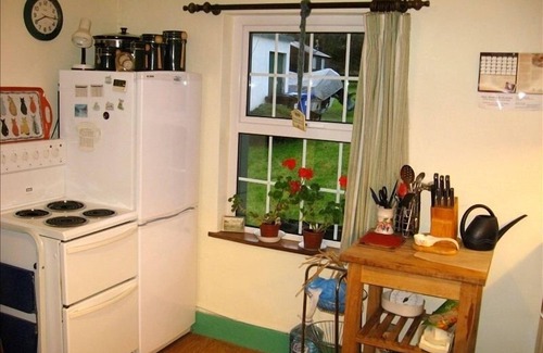 Ballyvaughan Cottage | Cozy Cottage on Galway Bay W/Fabulous Sea and Burren Views