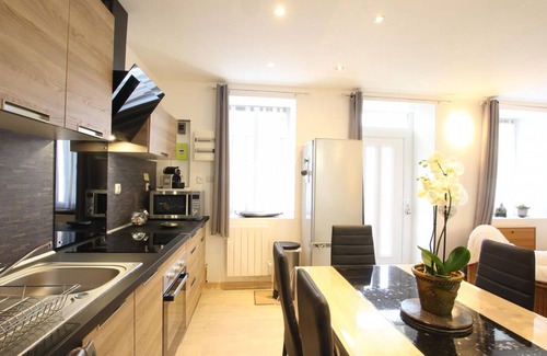 Barfleur Cottage | "Cozy Cottage Steps from Scenic Port with Private Courtyard and Modern Amenities"