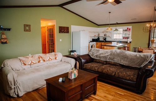 Lead Mines House | Cozy country home retreat on the top floor only. Private 3-bed, 2-bath space. Basement apartment is separately occupied.