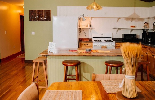 Lead Mines House | Cozy country home retreat on the top floor only. Private 3-bed, 2-bath space. Basement apartment is separately occupied.