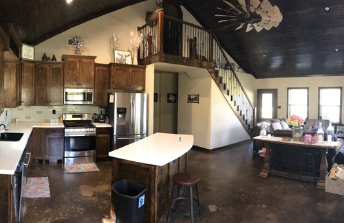 Buffalo Other | Cozy country retreat- a wonderful place to relax and refresh.