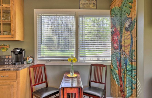 Thomaston Cabin | Cozy Creekside Cabin w/Grill: Fish & Explore!