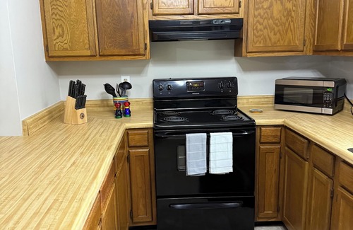 Golden Grove House | Cozy, Cute, Superb 2-bedroom house Centrally located in Piedmont