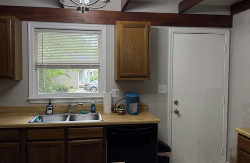 Golden Grove House | Cozy, Cute, Superb 2-bedroom house Centrally located in Piedmont