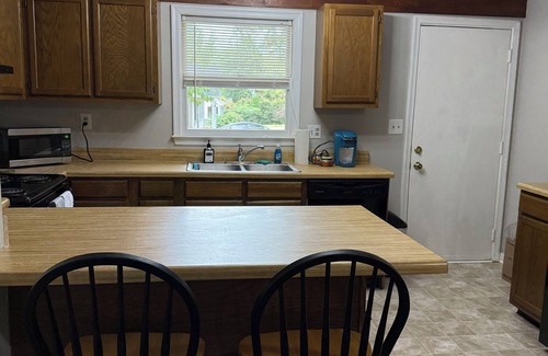 Golden Grove House | Cozy, Cute, Superb 2-bedroom house Centrally located in Piedmont