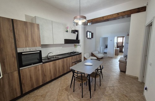 Marsala House | Cozy detached house 5 minutes from the beach.