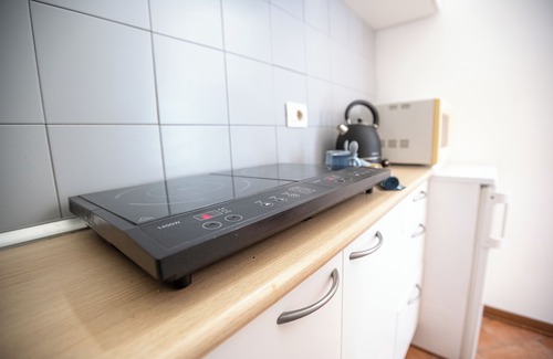 Isolotto Apartment | Cozy detached studio apartment with terrace very close to the historic center