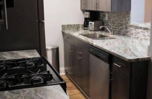 Medical District Apartment | Cozy Downtown Luxury High-Rise Luxury: Sleeps 4