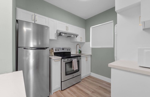 Old East York House | Cozy East York Bungalow 15 minutes from Downtown