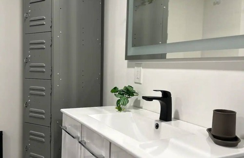 North Mountain Apartment | Cozy executive studio: Central Corridor of Phoenix w/AC, WiFi, peaceful & safe