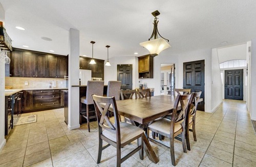 Bull Mountain House | Cozy Fall Retreat w/Swim Spa