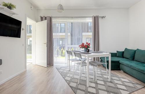 Palanga Apartment | Cozy Family Retreat I Terrace & Parking I ᴄᴏʜᴏsᴛ