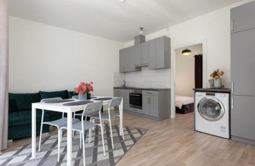 Palanga Apartment | Cozy Family Retreat I Terrace & Parking I ᴄᴏʜᴏsᴛ