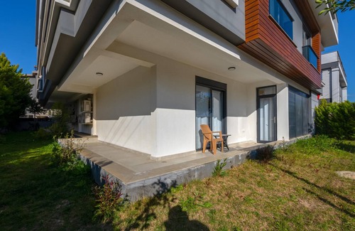 Lara Apartment | Cozy Flat Close to Lara Beach in Antalya