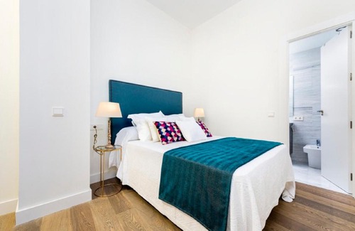 Peninsula Apartment | Cozy flat near O2 Arena - London