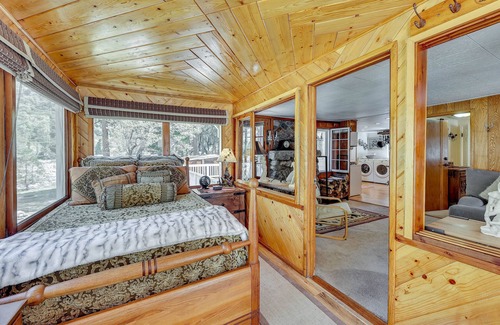 Forest Falls Cabin | Cozy Forest Falls Rental Cabin Near Hiking Trails!