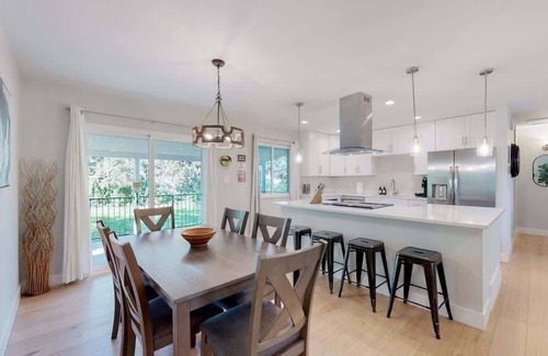 Castlewood House | Cozy Four Bedroom Family Retreat with Yard and Air Hockey