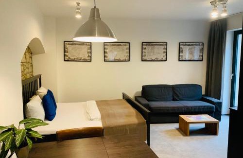 Prosek Apartment | Cozy friendly place with free parking