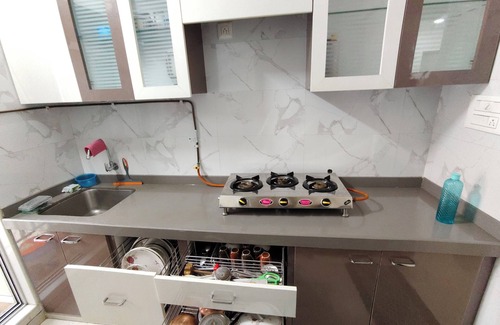 Thane West Apartment | Cozy Fully Furnished 1-bedroom apartment with Kitchen, WiFi in lovely Thane