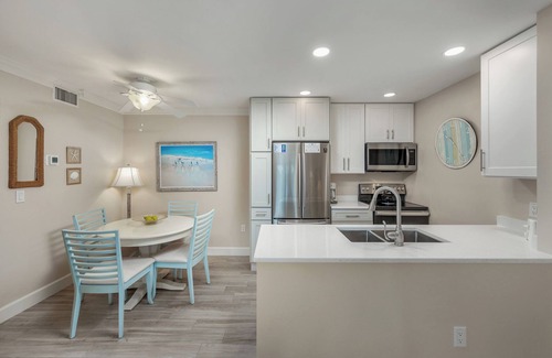 Sanibel Condo | Cozy Garden View 1 bed, 1 bath at Sanibel Moorings #922