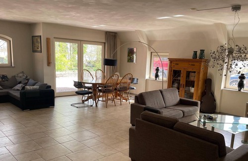 Leeuwarden House | Cozy group accommodation in a wonderful environment