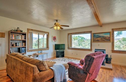 Henrieville House | Cozy Henrieville Cabin 18 Mi to Bryce Canyon NP!