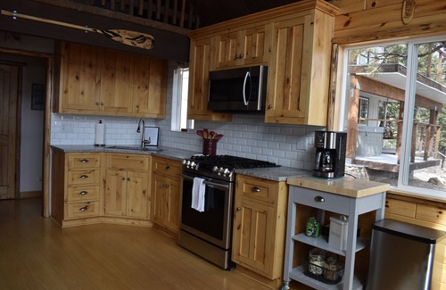 Big Bear Lake Cabin | Cozy Hideaway with Incredible Views