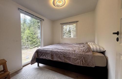 Boras Municipality House | Cozy holiday home near the lake, perfect for the family