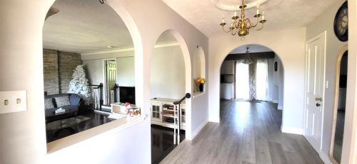 Thorold House | Cozy Home Close to Attractions in Niagara Falls