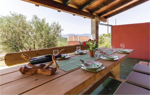 Ploce House | Cozy Home In Bacina With House Sea View