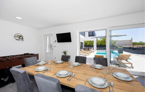 Gornja Glavina House | Cozy Home In Glavina Gornja With Wifi