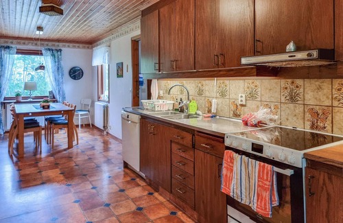 Hestra House | Cozy home in Hestra with WiFi