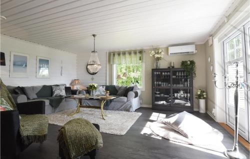 Hjo House | Cozy Home In Hjo With Wifi