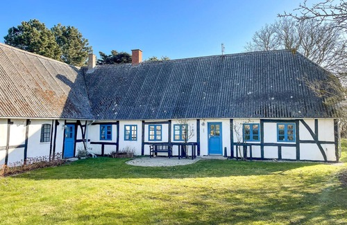 Horslunde House | Cozy home in Horslunde with WiFi