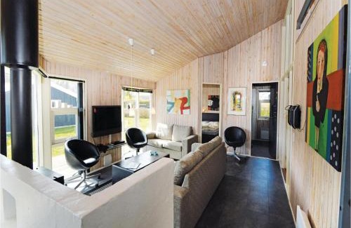 Pøt Strandby House | Cozy Home In Juelsminde With Sauna