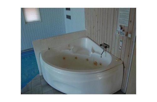 Pøt Strandby House | Cozy Home In Juelsminde With Sauna