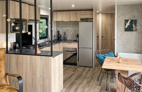 Lauwersoog House | Cozy home in Lauwersoog with WiFi