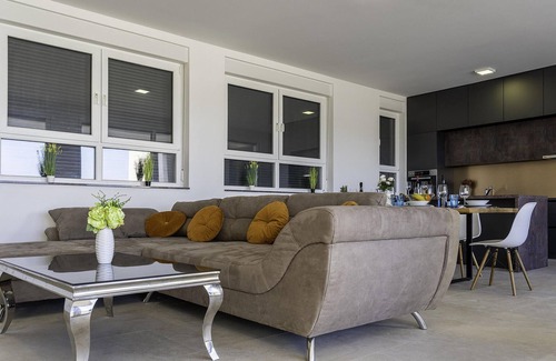 Nin House | Cozy home in Nin with house sea view